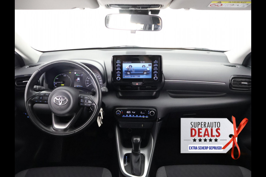 Toyota Yaris 1.5 HYBRID BI-TONE SILVERLINE AUTOMAAT CLOUD NAVI APPLE & ANDROID.CAMERA.TOYOTA GARANTIE TOT 2031 !! Toyota Yaris 1.5 HYBRID BI-TONE SILVERLINE AUTOMAAT CLOUD NAVI APPLE & ANDROID.CAMERA.TOYOTA GARANTIE TOT 2031 !!