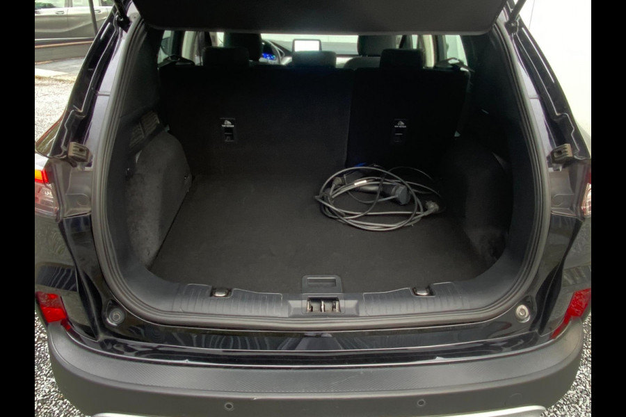 Ford Kuga 2.5 20V Titanium Plug in Hybride| Trekhaak| ACC | Carplay|Stoelverw 4X |Dealer onderh | Ford Kuga 2.5 20V Titanium Plug in Hybride| Trekhaak| ACC | Carplay|Stoelverw 4X |Dealer onderh |