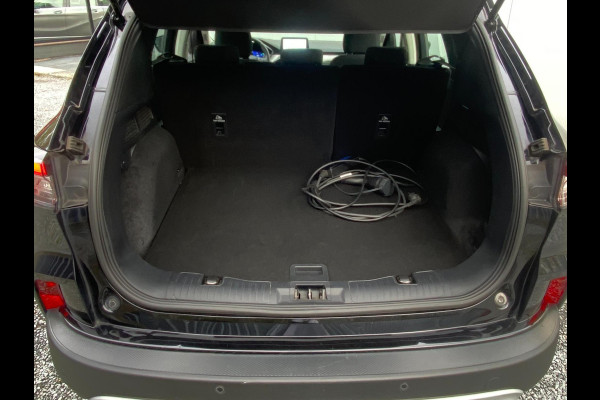 Ford Kuga 2.5 20V Titanium Plug in Hybride| Trekhaak| ACC | Carplay|Stoelverw 4X |Dealer onderh | Ford Kuga 2.5 20V Titanium Plug in Hybride| Trekhaak| ACC | Carplay|Stoelverw 4X |Dealer onderh |