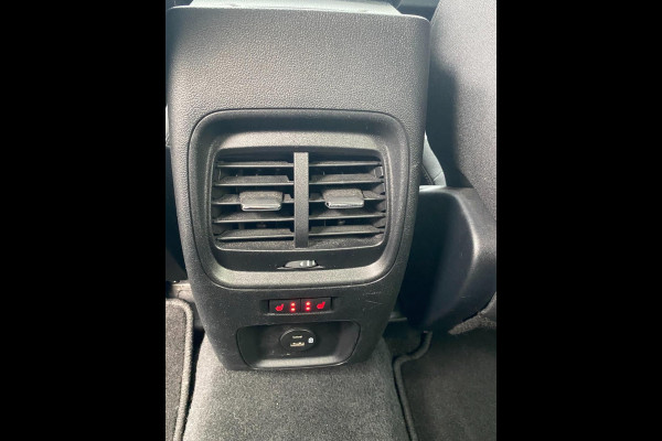Ford Kuga 2.5 20V Titanium Plug in Hybride| Trekhaak| ACC | Carplay|Stoelverw 4X |Dealer onderh | Ford Kuga 2.5 20V Titanium Plug in Hybride| Trekhaak| ACC | Carplay|Stoelverw 4X |Dealer onderh |