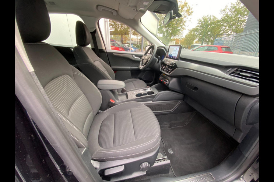 Ford Kuga 2.5 20V Titanium Plug in Hybride| Trekhaak| ACC | Carplay|Stoelverw 4X |Dealer onderh | Ford Kuga 2.5 20V Titanium Plug in Hybride| Trekhaak| ACC | Carplay|Stoelverw 4X |Dealer onderh |