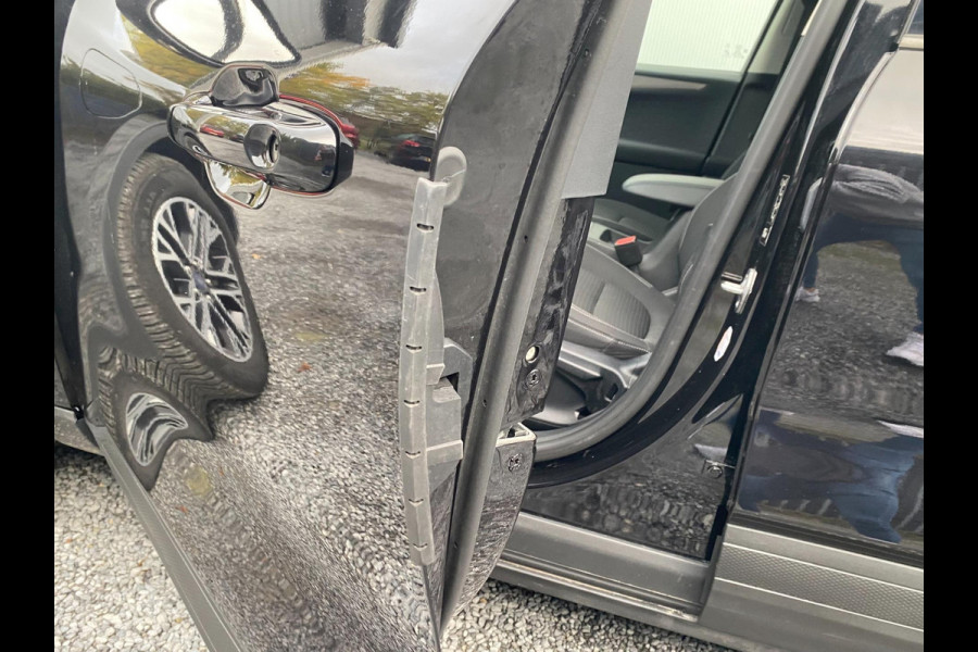 Ford Kuga 2.5 20V Titanium Plug in Hybride| Trekhaak| ACC | Carplay|Stoelverw 4X |Dealer onderh | Ford Kuga 2.5 20V Titanium Plug in Hybride| Trekhaak| ACC | Carplay|Stoelverw 4X |Dealer onderh |