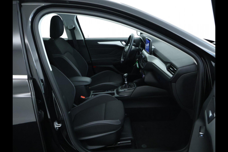 Ford Focus 1.0 EcoBoost Hybrid Edition Business | CarPlay | Camera | NAVI Ford Focus 1.0 EcoBoost Hybrid Edition Business | CarPlay | Camera | NAVI