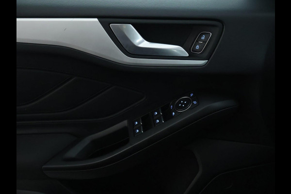 Ford Focus 1.0 EcoBoost Hybrid Edition Business | CarPlay | Camera | NAVI Ford Focus 1.0 EcoBoost Hybrid Edition Business | CarPlay | Camera | NAVI