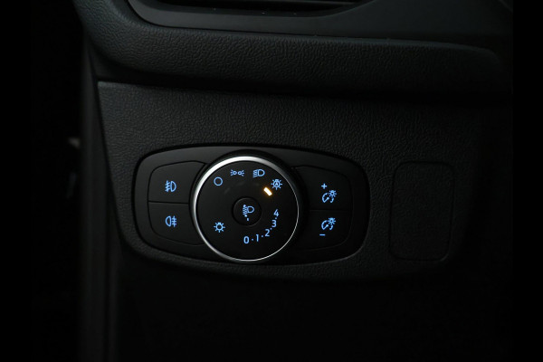 Ford Focus 1.0 EcoBoost Hybrid Edition Business | CarPlay | Camera | NAVI Ford Focus 1.0 EcoBoost Hybrid Edition Business | CarPlay | Camera | NAVI