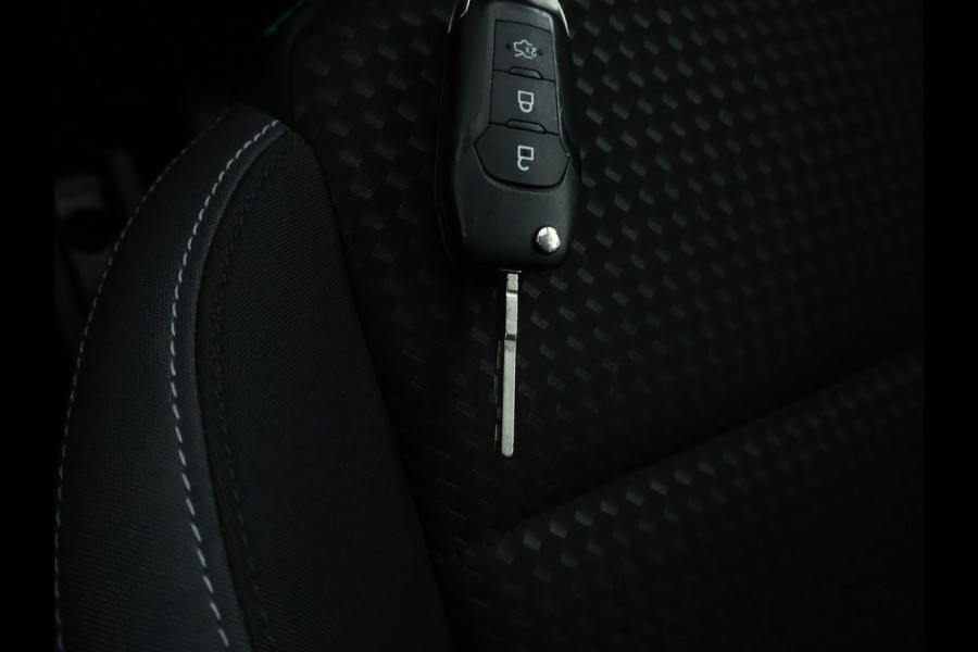 Ford Focus 1.0 EcoBoost Hybrid Edition Business | CarPlay | Camera | NAVI Ford Focus 1.0 EcoBoost Hybrid Edition Business | CarPlay | Camera | NAVI