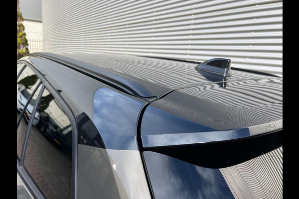 Toyota Corolla Touring Sports 1.8 Hybrid Executive / Ned Auto / Trekhaak / MCC / Gouda