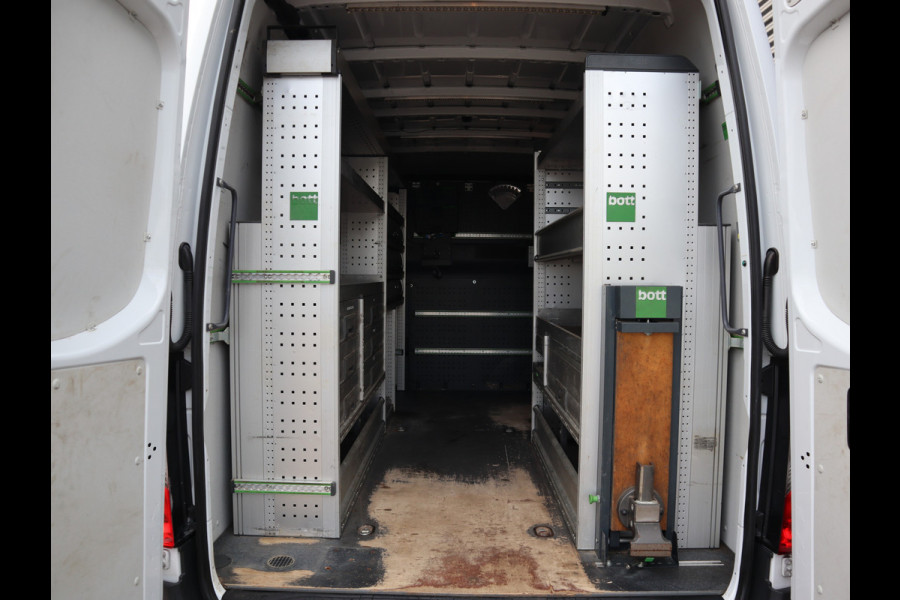Mercedes-Benz Sprinter 316 CDI Automaat L2H2 RWD - Bott BW Inrichting - LED - 3,5t KG Trekhaak Mercedes-Benz Sprinter 316 CDI Automaat L2H2 RWD - Bott BW Inrichting - LED - 3,5t KG Trekhaak