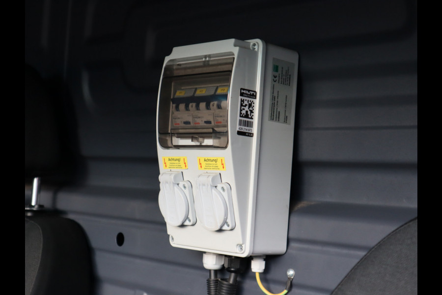 Mercedes-Benz Sprinter 316 CDI Automaat L2H2 RWD - Bott BW Inrichting - LED - 3,5t KG Trekhaak Mercedes-Benz Sprinter 316 CDI Automaat L2H2 RWD - Bott BW Inrichting - LED - 3,5t KG Trekhaak