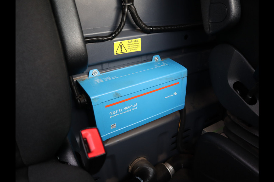 Mercedes-Benz Sprinter 316 CDI Automaat L2H2 RWD - Bott BW Inrichting - LED - 3,5t KG Trekhaak Mercedes-Benz Sprinter 316 CDI Automaat L2H2 RWD - Bott BW Inrichting - LED - 3,5t KG Trekhaak