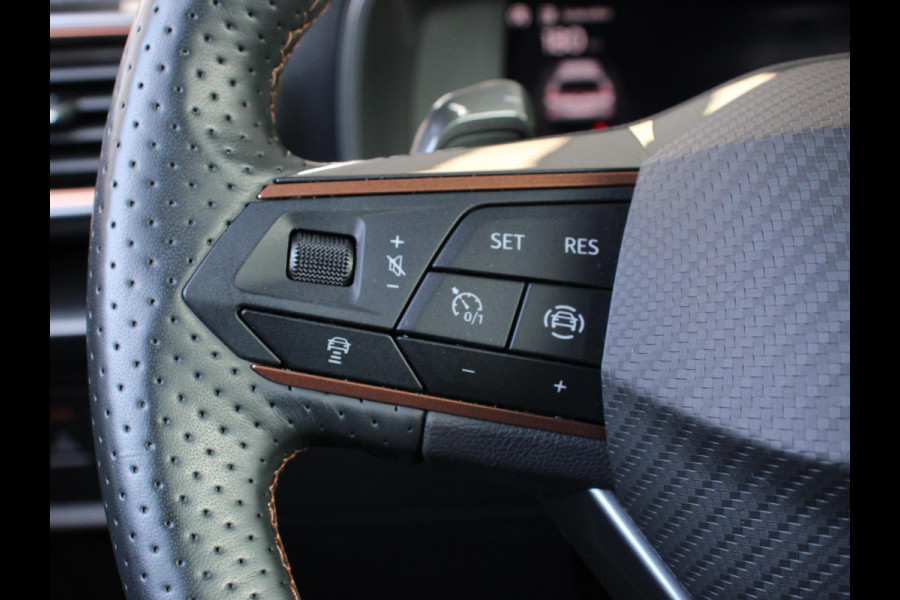 CUPRA Formentor 1.5 TSI 150pk High Automaat | Apple carplay / Android Auto | Keyless Entry / Start | Adaptive Cruise Control | Stoelverwarming | Stuurverwarming | Half Leder CUPRA Formentor 1.5 TSI 150pk High Automaat | Apple carplay / Android Auto | Keyless Entry / Start | Adaptive Cruise Control | Stoelverwarming | Stuurverwarming | Half Leder