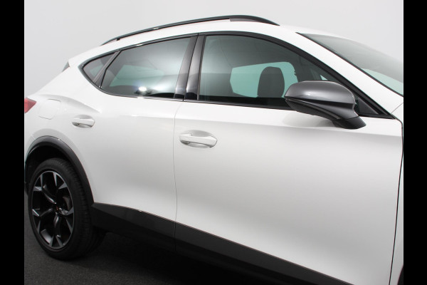 CUPRA Formentor 1.5 TSI 150pk High Automaat | Apple carplay / Android Auto | Keyless Entry / Start | Adaptive Cruise Control | Stoelverwarming | Stuurverwarming | Half Leder CUPRA Formentor 1.5 TSI 150pk High Automaat | Apple carplay / Android Auto | Keyless Entry / Start | Adaptive Cruise Control | Stoelverwarming | Stuurverwarming | Half Leder