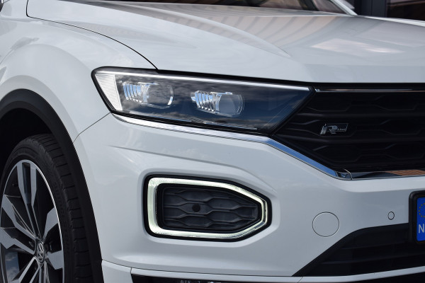 Volkswagen T-Roc 1.5 TSI 150pk DSG R-line Pano | Trekhaak | Beats | 19"