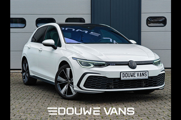 Volkswagen Golf GTE Leer Matrix-LED Q.Light Panorama Stoelverw. Carplay Navi Leder Stoelverwarming