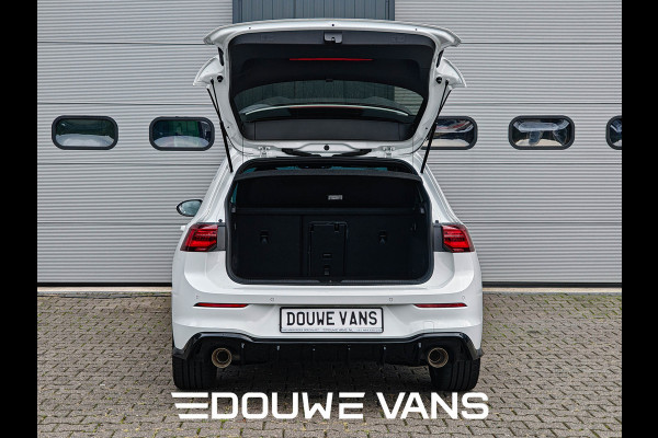 Volkswagen Golf GTE Leer Matrix-LED Q.Light Panorama Stoelverw. Carplay Navi Leder Stoelverwarming