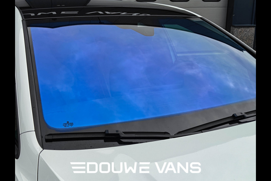 Volkswagen Golf GTE Leer Matrix-LED Q.Light Panorama Stoelverw. Carplay Navi Leder Stoelverwarming