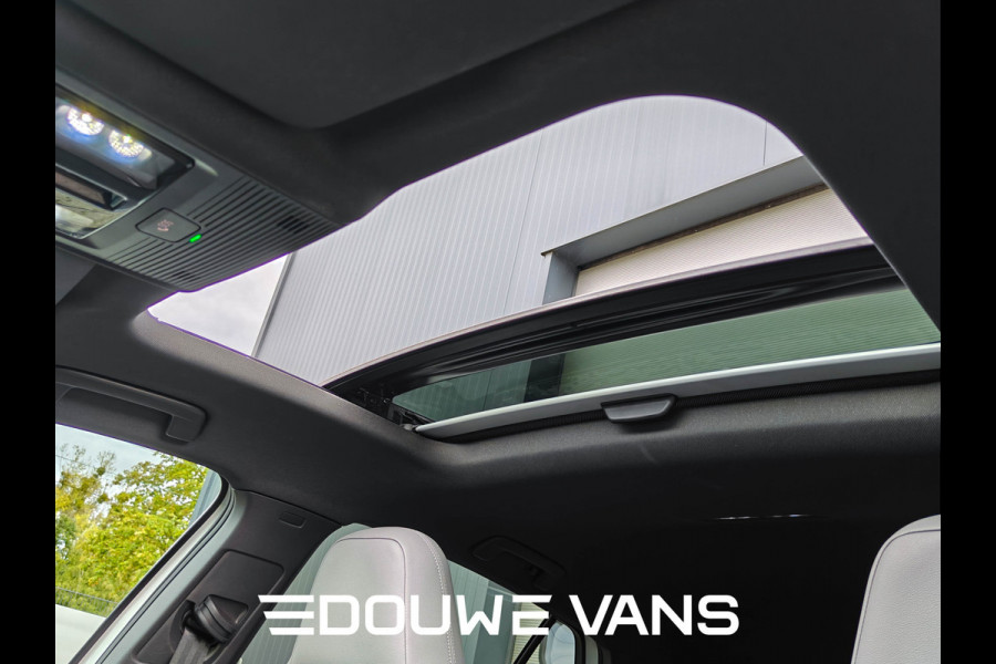 Volkswagen Golf GTE Leer Matrix-LED Q.Light Panorama Stoelverw. Carplay Navi Leder Stoelverwarming
