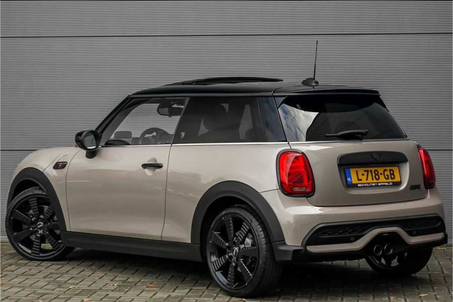 MINI Mini 2.0 Cooper S Yours ACC Pano H/K HUD Leder MINI Mini 2.0 Cooper S Yours ACC Pano H/K HUD Leder
