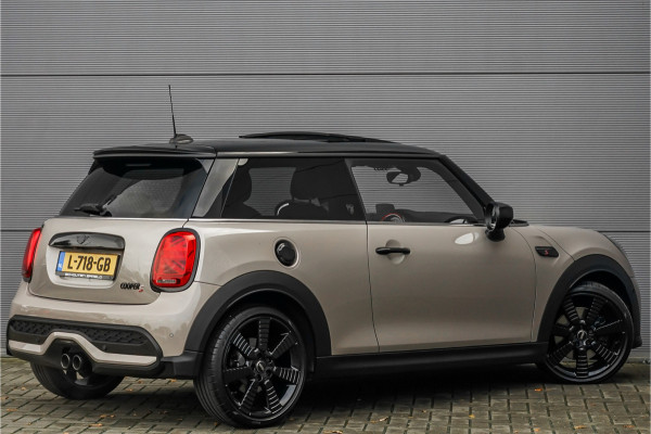 MINI Mini 2.0 Cooper S Yours ACC Pano H/K HUD Leder MINI Mini 2.0 Cooper S Yours ACC Pano H/K HUD Leder