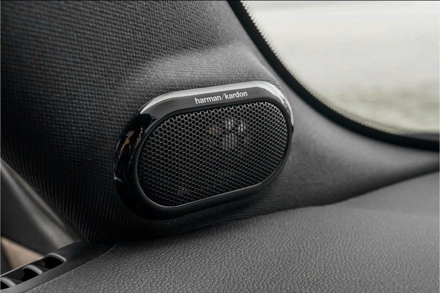 MINI Mini 2.0 Cooper S Yours ACC Pano H/K HUD Leder MINI Mini 2.0 Cooper S Yours ACC Pano H/K HUD Leder