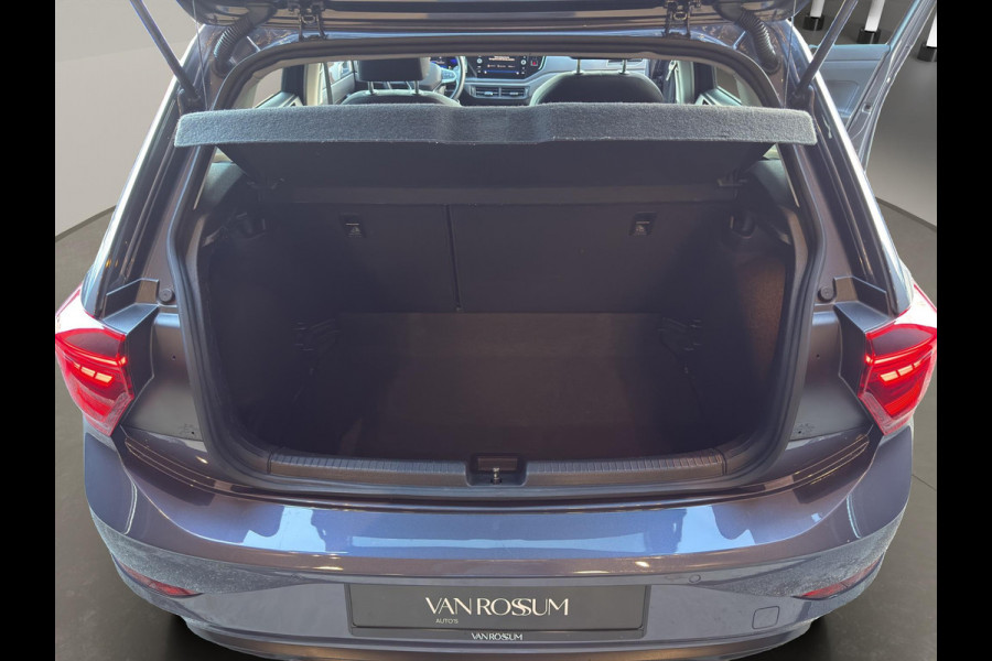 Volkswagen Polo 1.0 TSI Style | Camera | Parkeersensors | Airco (automatisch) | Digital Cockpit | Navigatie | IQ Light | Volkswagen Polo 1.0 TSI Style | Camera | Parkeersensors | Airco (automatisch) | Digital Cockpit | Navigatie | IQ Light |
