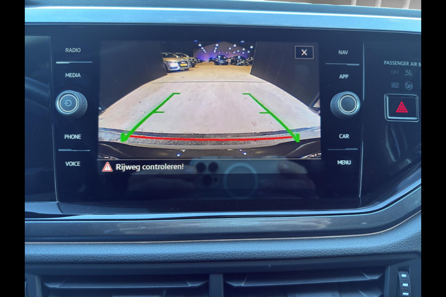 Volkswagen Polo 1.0 TSI Style | Camera | Parkeersensors | Airco (automatisch) | Digital Cockpit | Navigatie | IQ Light | Volkswagen Polo 1.0 TSI Style | Camera | Parkeersensors | Airco (automatisch) | Digital Cockpit | Navigatie | IQ Light |