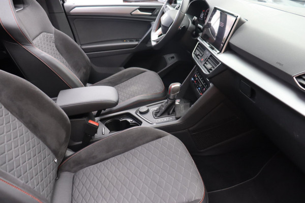 Seat Tarraco 1.5 TSI FR Business Intense 7persoons org.NL schuifdak Beats camera's