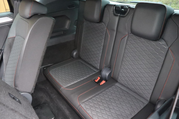 Seat Tarraco 1.5 TSI FR Business Intense 7persoons org.NL schuifdak Beats camera's