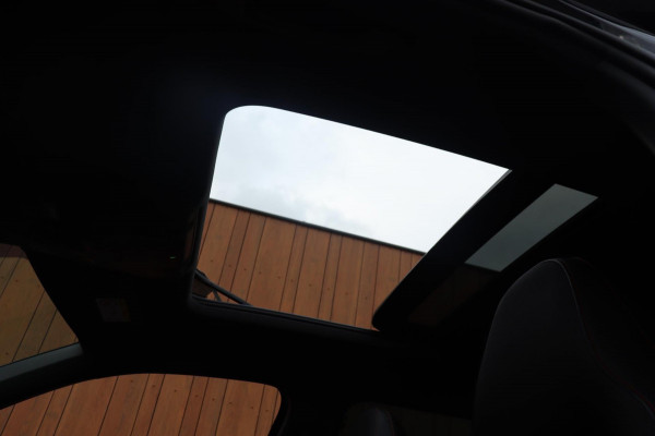 Seat Tarraco 1.5 TSI FR Business Intense 7persoons org.NL schuifdak Beats camera's