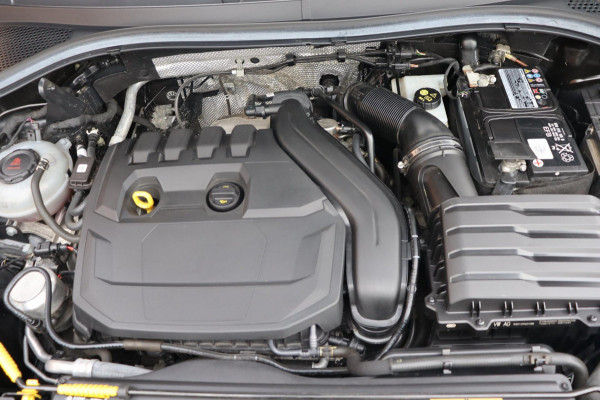 Seat Tarraco 1.5 TSI FR Business Intense 7persoons org.NL schuifdak Beats camera's