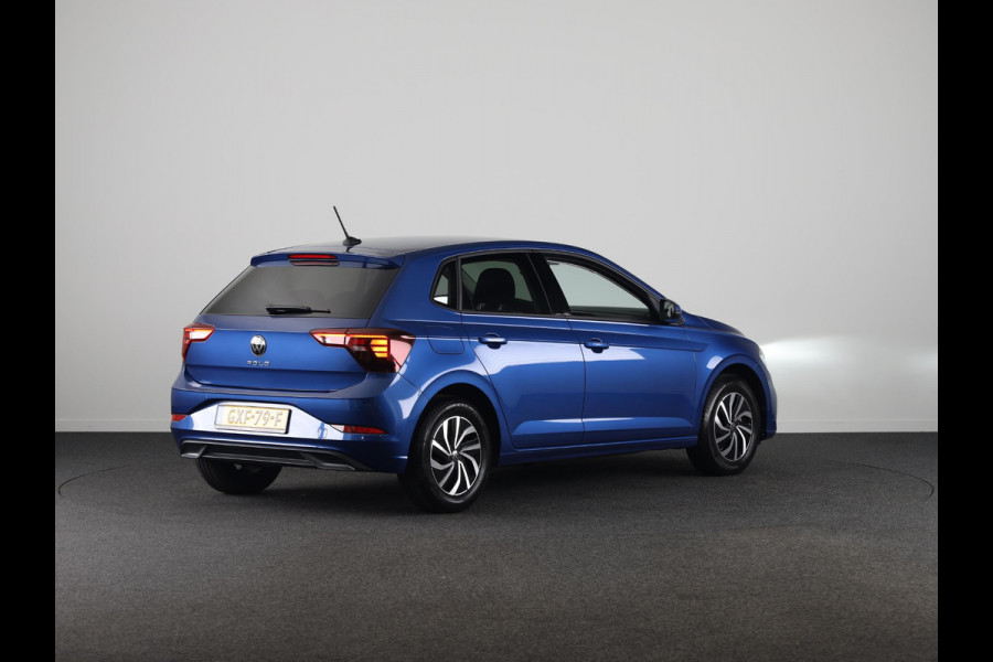 Volkswagen Polo 1.0 TSI Life Edition 95 pk | Verlengde garantie | Navigatie via App | Parkeersensoren | Achteruitrijcamera | Adaptieve cruise control |