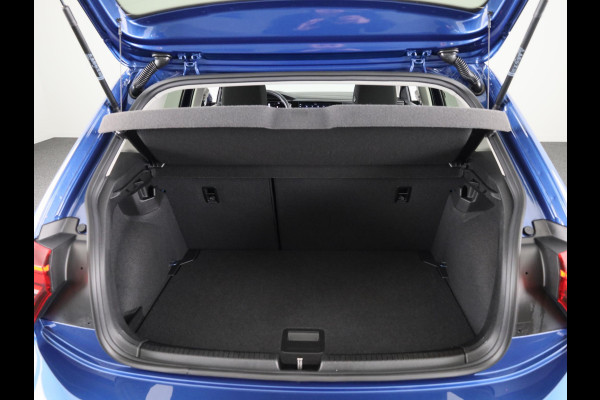 Volkswagen Polo 1.0 TSI Life Edition 95 pk | Verlengde garantie | Navigatie via App | Parkeersensoren | Achteruitrijcamera | Adaptieve cruise control |