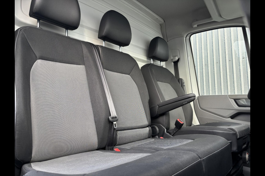 Volkswagen Crafter 50 2.0 TDI L4H3*BAKWAGEN*AUTOMAAT*CRUISE*3PERS* Volkswagen Crafter 50 2.0 TDI L4H3*BAKWAGEN*AUTOMAAT*CRUISE*3PERS*