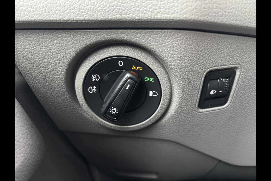 Volkswagen Crafter 50 2.0 TDI L4H3*BAKWAGEN*AUTOMAAT*CRUISE*3PERS* Volkswagen Crafter 50 2.0 TDI L4H3*BAKWAGEN*AUTOMAAT*CRUISE*3PERS*