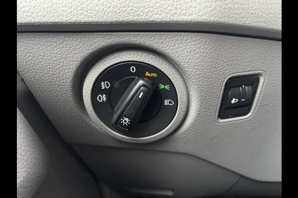 Volkswagen Crafter 50 2.0 TDI L4H3*BAKWAGEN*AUTOMAAT*CRUISE*3PERS* Volkswagen Crafter 50 2.0 TDI L4H3*BAKWAGEN*AUTOMAAT*CRUISE*3PERS*