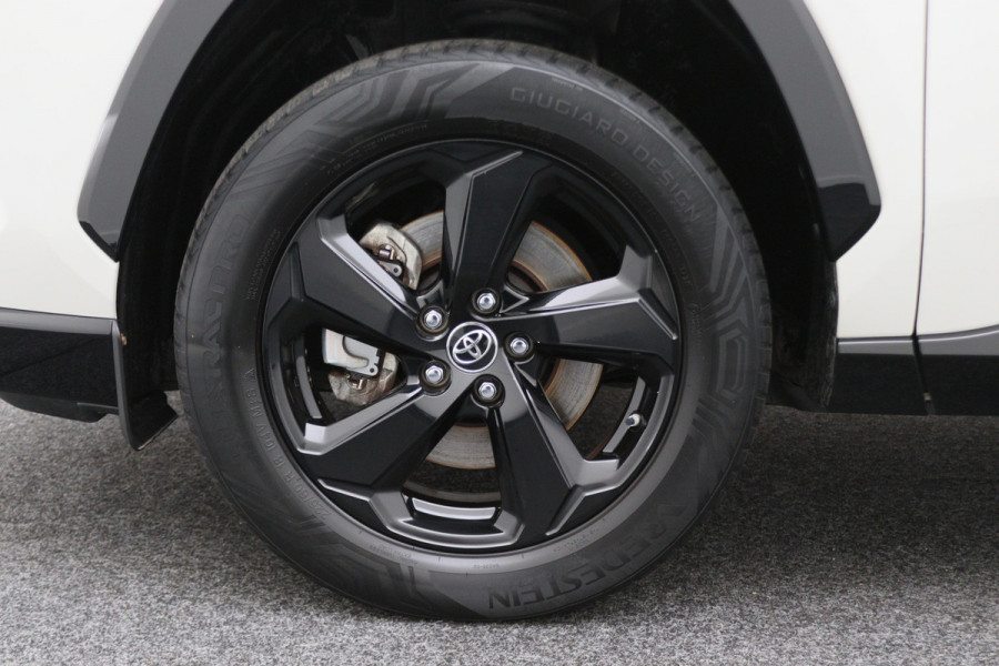 Toyota RAV4 2.5 Hybrid Style Bi-Tone Climate, ACC, Camera, Navigatie, Bluetooth, Verwarmde Voorruit, Trekhaak Toyota RAV4 2.5 Hybrid Style Bi-Tone Climate, ACC, Camera, Navigatie, Bluetooth, Verwarmde Voorruit, Trekhaak