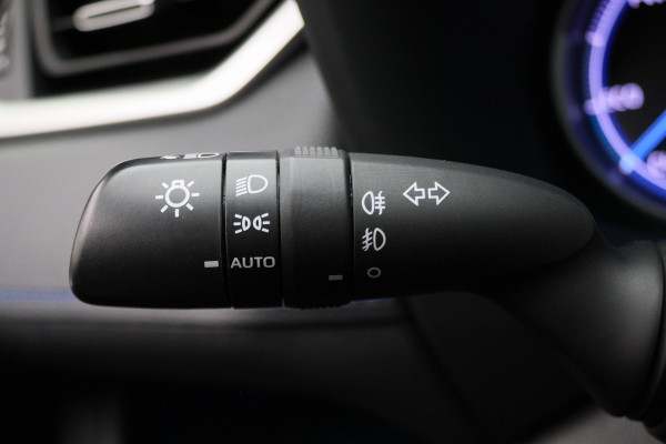 Toyota RAV4 2.5 Hybrid Style Bi-Tone Climate, ACC, Camera, Navigatie, Bluetooth, Verwarmde Voorruit, Trekhaak Toyota RAV4 2.5 Hybrid Style Bi-Tone Climate, ACC, Camera, Navigatie, Bluetooth, Verwarmde Voorruit, Trekhaak