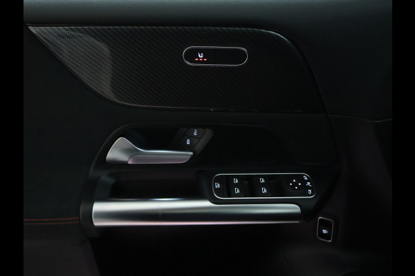 Mercedes-Benz B-Klasse 180 Business Solution AMG | Panoramadak | Achteruitrijcamera | Nightpakket | Apple Carplay | Inclusief 24 maanden MB Certified garantie voor Europa. Mercedes-Benz B-Klasse 180 Business Solution AMG | Panoramadak | Achteruitrijcamera | Nightpakket | Apple Carplay | Inclusief 24 maanden MB Certified garantie voor Europa.