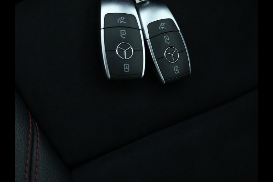 Mercedes-Benz B-Klasse 180 Business Solution AMG | Panoramadak | Achteruitrijcamera | Nightpakket | Apple Carplay | Inclusief 24 maanden MB Certified garantie voor Europa. Mercedes-Benz B-Klasse 180 Business Solution AMG | Panoramadak | Achteruitrijcamera | Nightpakket | Apple Carplay | Inclusief 24 maanden MB Certified garantie voor Europa.