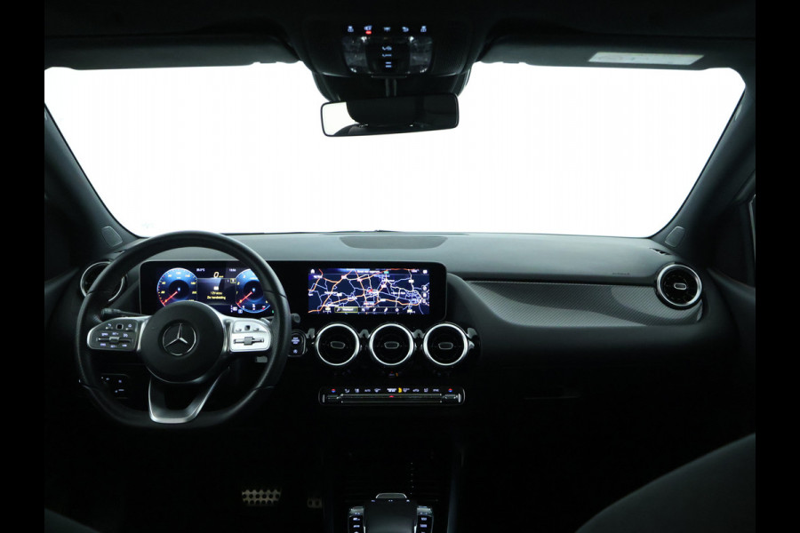Mercedes-Benz B-Klasse 180 Business Solution AMG | Panoramadak | Achteruitrijcamera | Nightpakket | Apple Carplay | Inclusief 24 maanden MB Certified garantie voor Europa. Mercedes-Benz B-Klasse 180 Business Solution AMG | Panoramadak | Achteruitrijcamera | Nightpakket | Apple Carplay | Inclusief 24 maanden MB Certified garantie voor Europa.