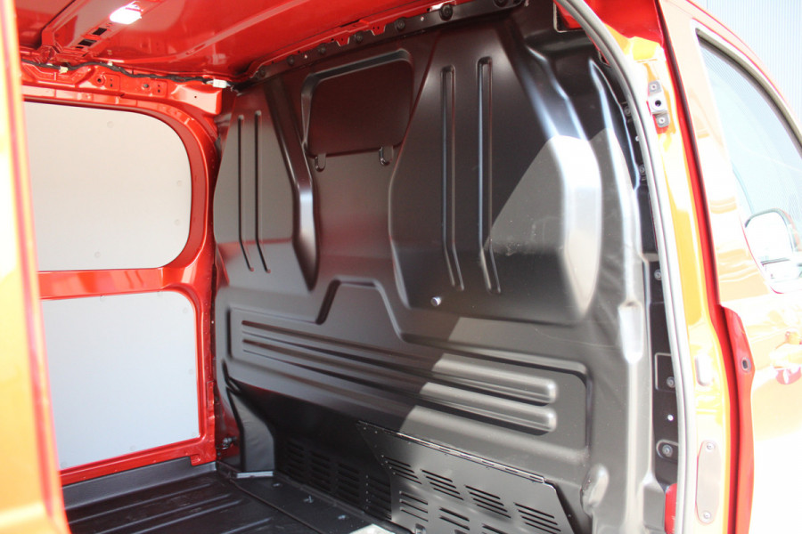 Ford Transit Custom 320 2.0 TDCI L2H1 Limited 136pk - Stoel/Stuurverwarming - Camera - Keyless - ACC - Dodehoek - Rijklaar Ford Transit Custom 320 2.0 TDCI L2H1 Limited 136pk - Stoel/Stuurverwarming - Camera - Keyless - ACC - Dodehoek - Rijklaar