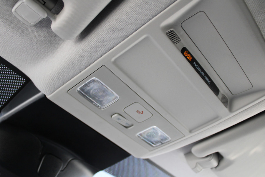 Ford Transit Custom 320 2.0 TDCI L2H1 Limited 136pk - Stoel/Stuurverwarming - Camera - Keyless - ACC - Dodehoek - Rijklaar Ford Transit Custom 320 2.0 TDCI L2H1 Limited 136pk - Stoel/Stuurverwarming - Camera - Keyless - ACC - Dodehoek - Rijklaar