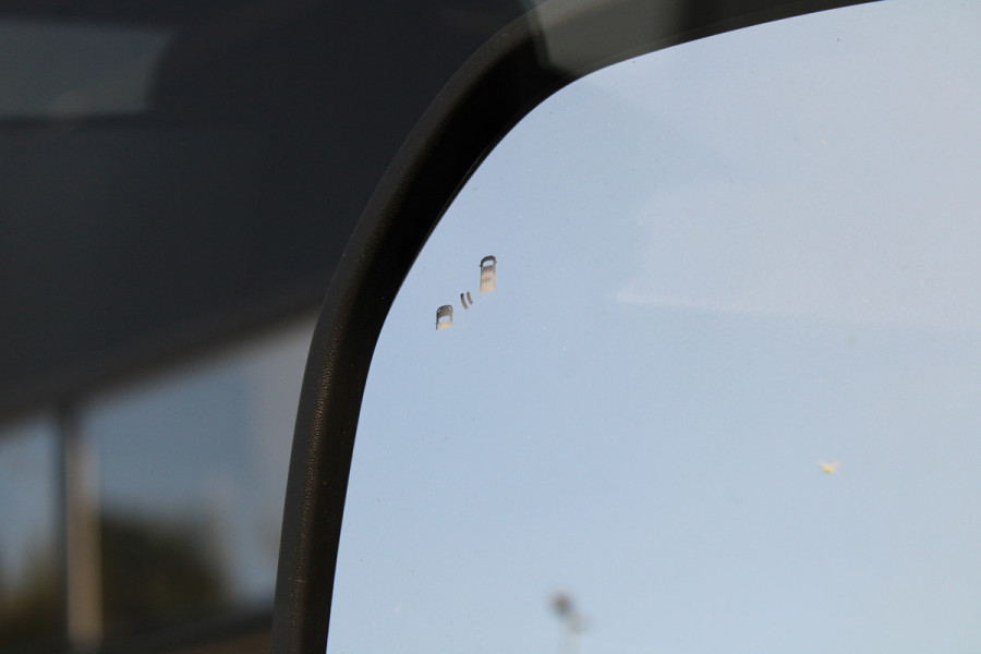 Ford Transit Custom 320 2.0 TDCI L2H1 Limited 136pk - Stoel/Stuurverwarming - Camera - Keyless - ACC - Dodehoek - Rijklaar Ford Transit Custom 320 2.0 TDCI L2H1 Limited 136pk - Stoel/Stuurverwarming - Camera - Keyless - ACC - Dodehoek - Rijklaar