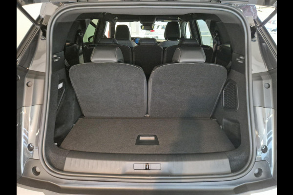 Peugeot 5008 1.6 Plug-in Hybrid 195 Allure 7,4 kW | Trekhaak | Seat Pack | Panoramic Navigation Pack | 360 Vision & Drive Assist Pack