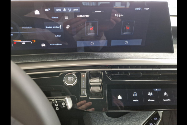 Peugeot 5008 1.6 Plug-in Hybrid 195 Allure 7,4 kW | Trekhaak | Seat Pack | Panoramic Navigation Pack | 360 Vision & Drive Assist Pack