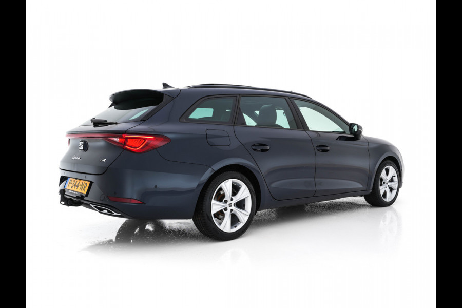 Seat Leon Sportstourer 2.0 TDI FR Business Intense (INCL-BTW) Aut.  *PANO | FULL-LED | ADAPTIVE-CRUISE | DIGI-COCKPIT | NAVI-FULLMAP | LEATHER-MICROFIBRE | CARPLAY | KEYLESS | SHIFT-PADDLES | SPORT-SEATS | AMBIENT-LIGHT | CAMERA | 17''ALU | T