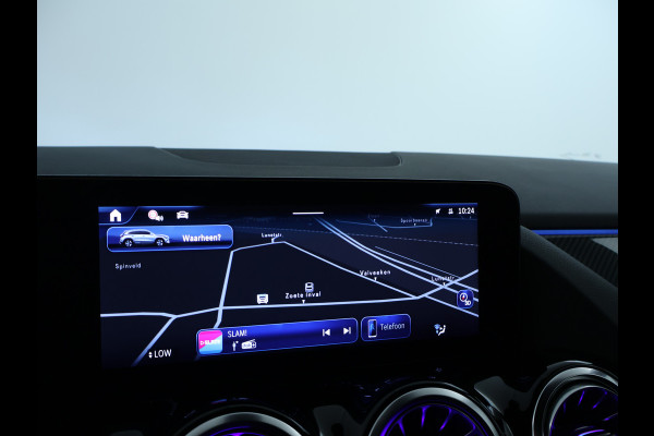 Mercedes-Benz GLA 250 e Business Solution AMG AMG Line Advanced Plus | Trekhaak | Dodehoek Assist | 11 kW Laden | Stoel en Stuurverwarming. Inclusief 24 maanden MB Certified garantie voor Europa.