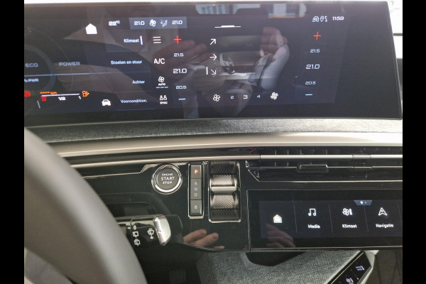 Peugeot 5008 1.6 Plug-in Hybrid 195 Allure 7,4 kW | Seat Pack | Panoramic Navigation Pack | 360 Vision & Drive Assist Pack