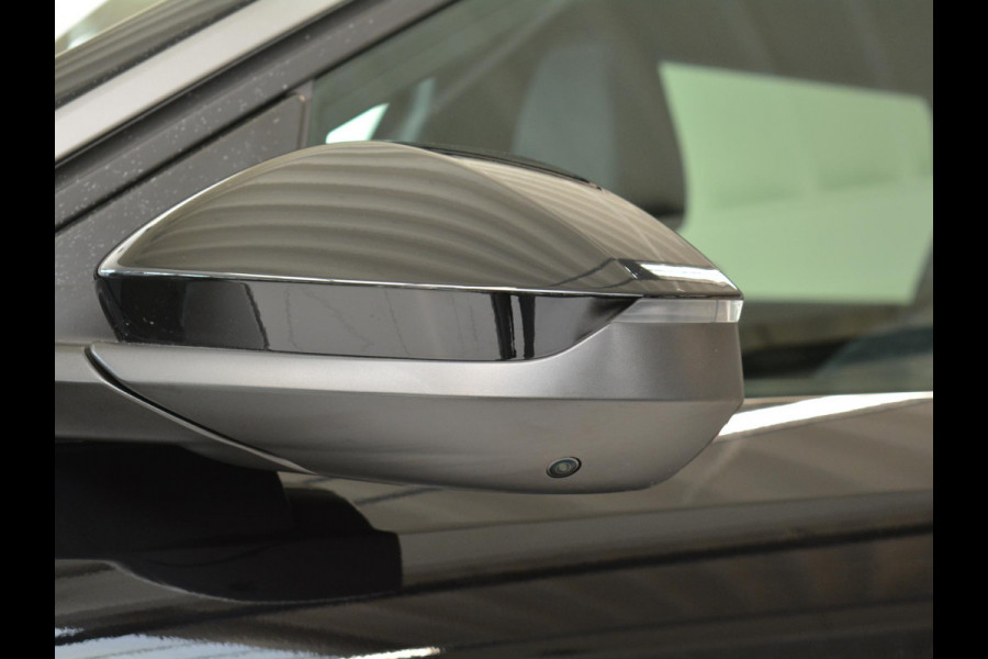 Peugeot 5008 1.2 Hybrid 145 Allure