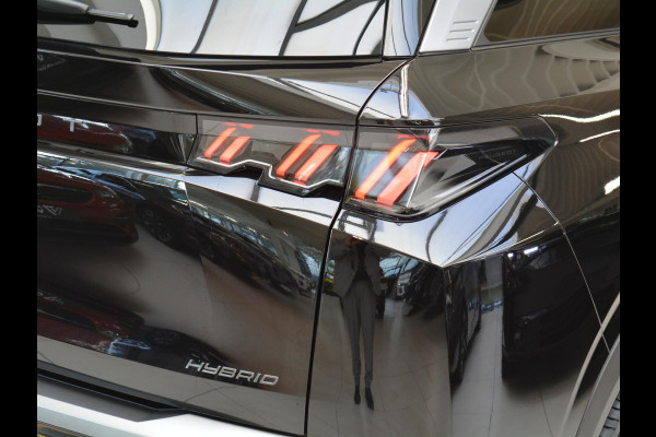 Peugeot 5008 1.2 Hybrid 145 Allure